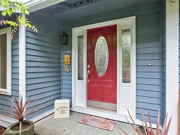 2nd image of 109 143rd St SW