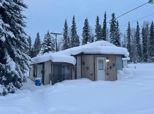 869 Bouton Ct, Fairbanks, AK 99712