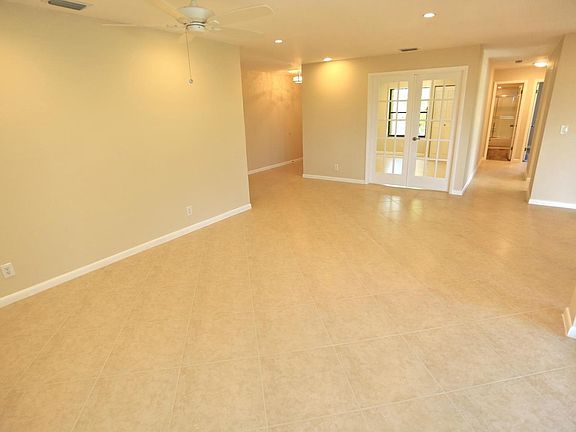 4th image of 5920 Forest Grove Dr APT 1