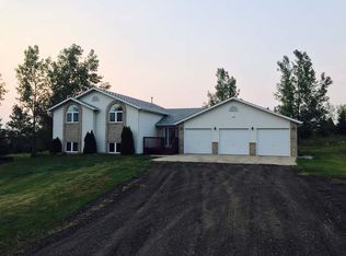 6730 Omar St, Bismarck, ND 58504