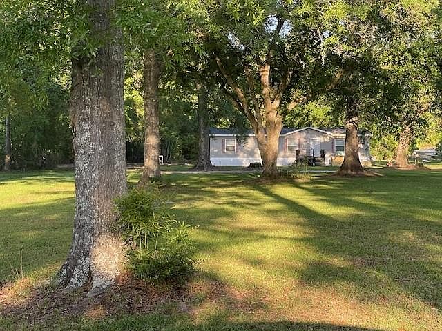 1st image of 39676 Gayle Rd