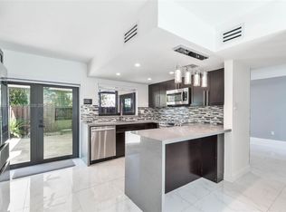 650 NW 98th Ct #650, Miami, FL 33172
