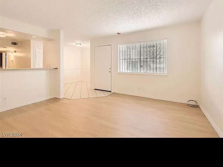 4332 Tara Ave #B — Photo 12