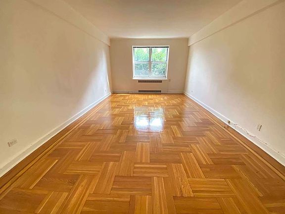 4th image of 7001 113th St APT 3k