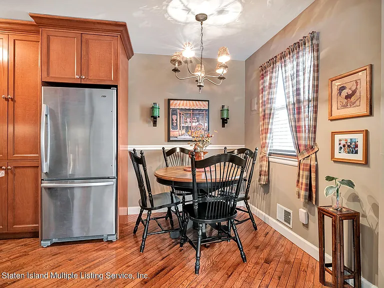 353 Great Kills Rd #1 — Photo 3