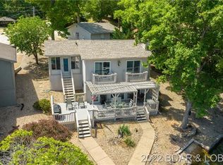 11 Brentwood Dr, Sunrise Beach, MO 65079