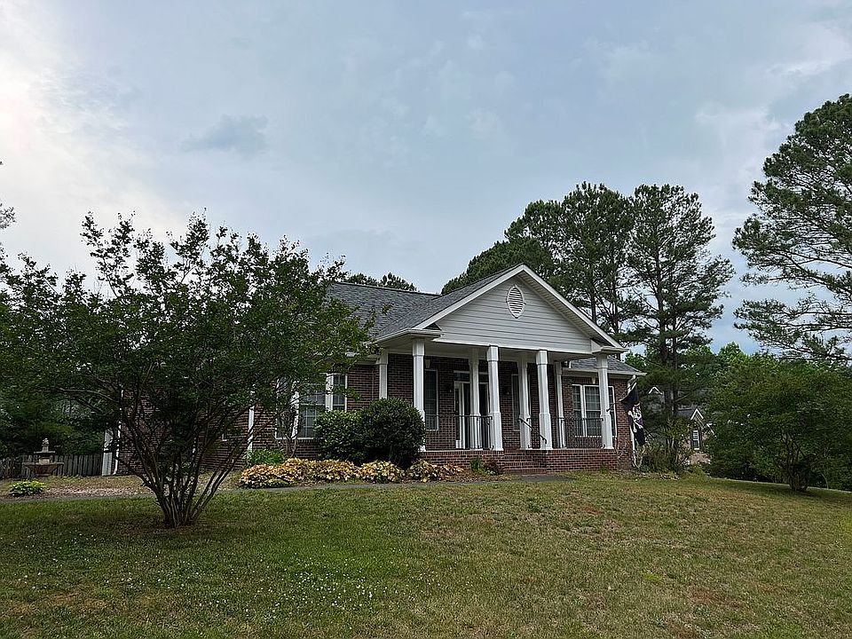 2nd image of 2909 Candlehurst Ln