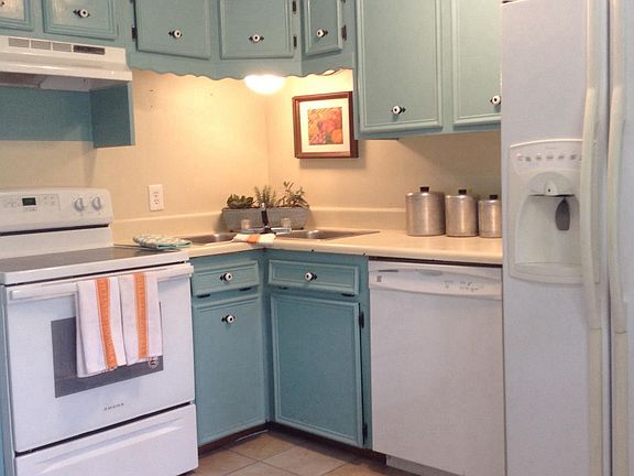 New glass top electric stove and brand-new dish washer