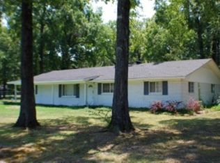 24 Willow Dr, Monroe, LA 71203