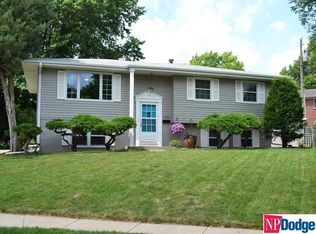 11829 Westfield Cir, Omaha, NE 68144