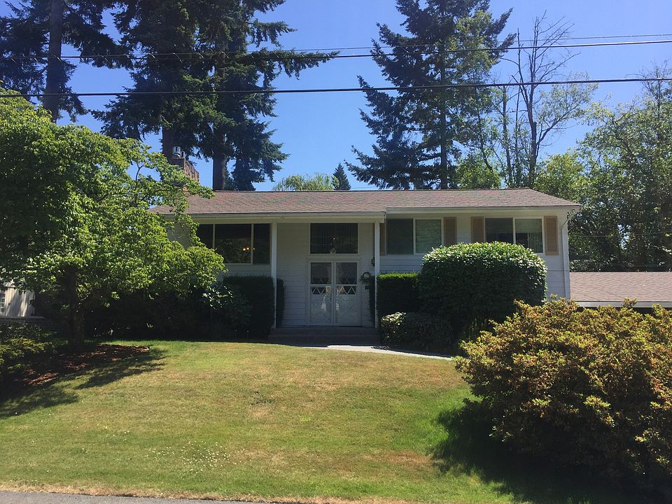 1st image of 6156 127th Pl SE