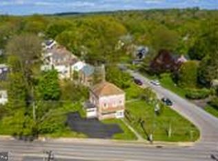 1 Chesney Ln, Glenside, PA 19038