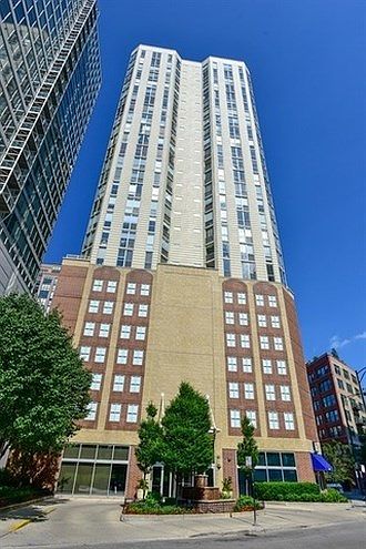 1st image of 645 N Kingsbury St APT 1101