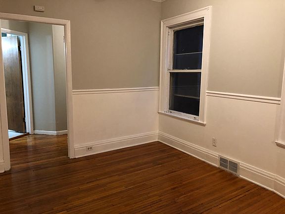 3rd image of 277 Hoyt St #2