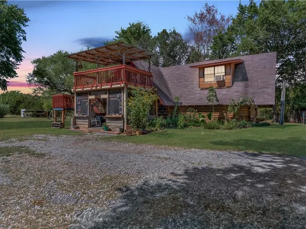 10536 SW Highway 270, Wilburton, OK 74578