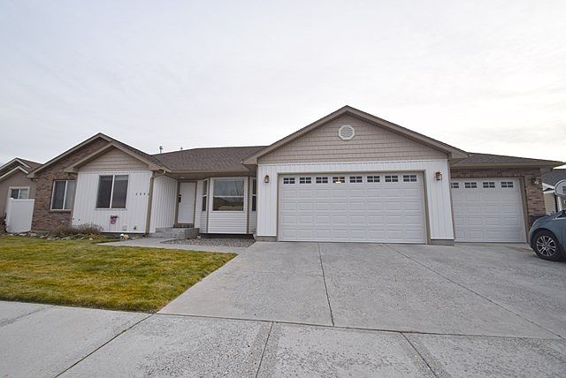 1st image of 2993 Dorothy St