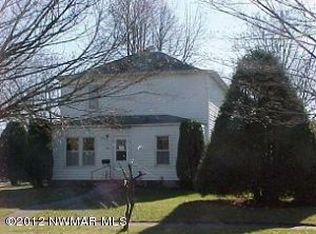 514 3rd St NE, Fosston, MN 56542