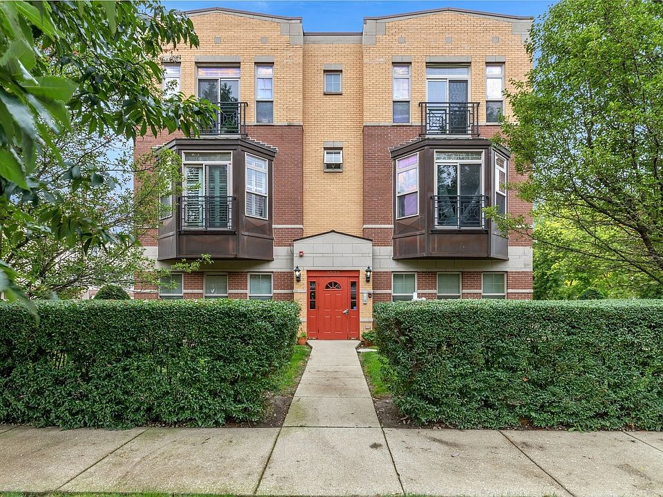 1st image of 9222 Ewing Ave Unit 201