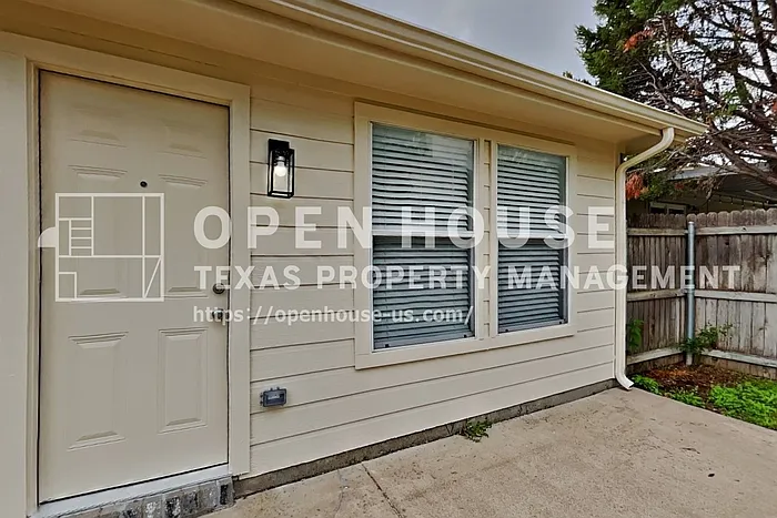 1016 Silver Spur Ln — Photo 19