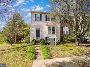 6332 Gun Mount Ct, Centreville, VA 20121