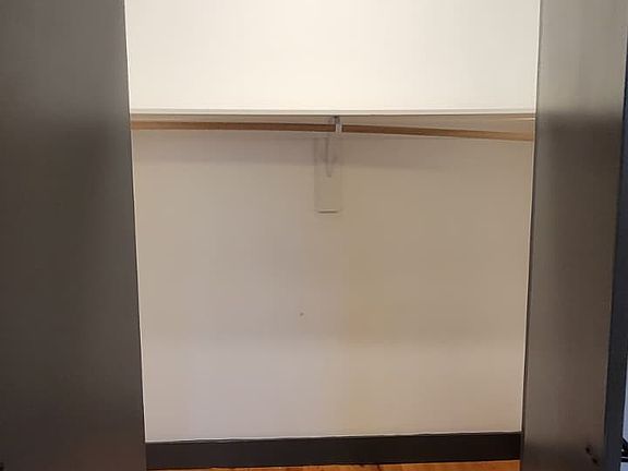 5th image of 568-572 Communipaw Ave #104