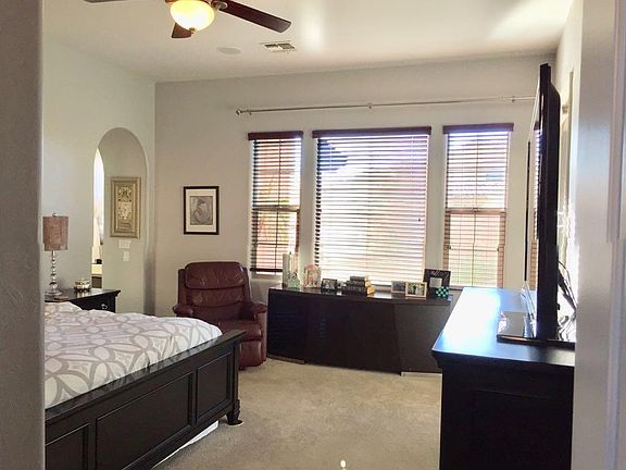 4th image of 9353 E Via De Vaquero Dr