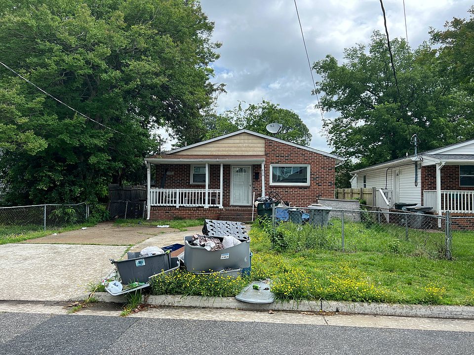 1st image of 634 Milford Ave