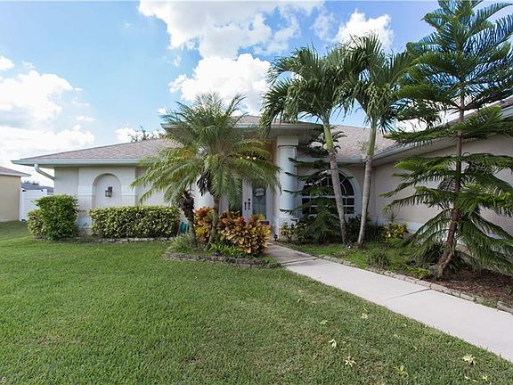 5th image of 1832 NW 22nd Ave