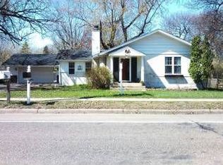 2550 Long Lake Rd, Saint Paul, MN 55112