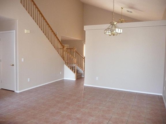3rd image of 2514 N 114th Ln