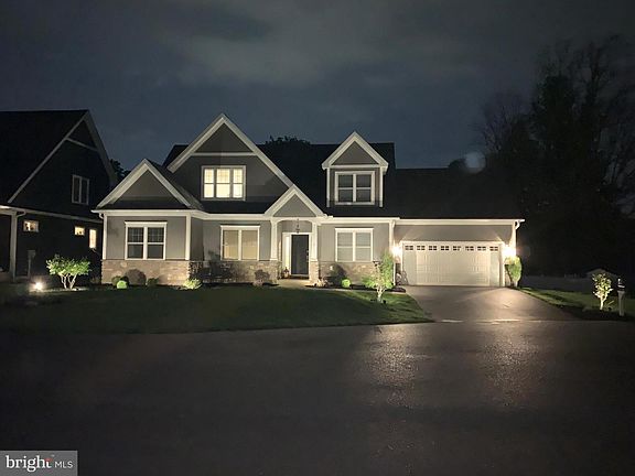 5th image of 2328 Rockvale Rd