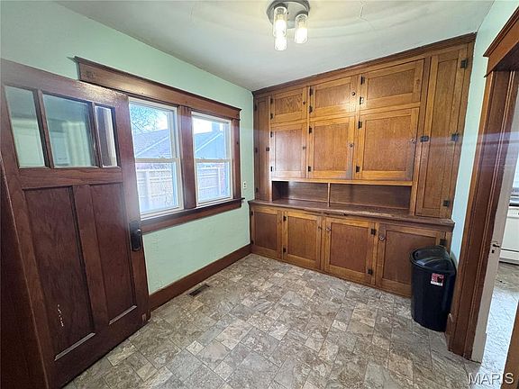 4th image of 514 W Us Highway 54