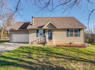 205 Sunset Rdg, Ozark, MO 65721