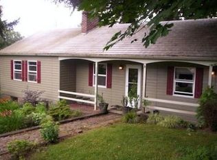 2530 SW Moss St, Portland, OR 97219