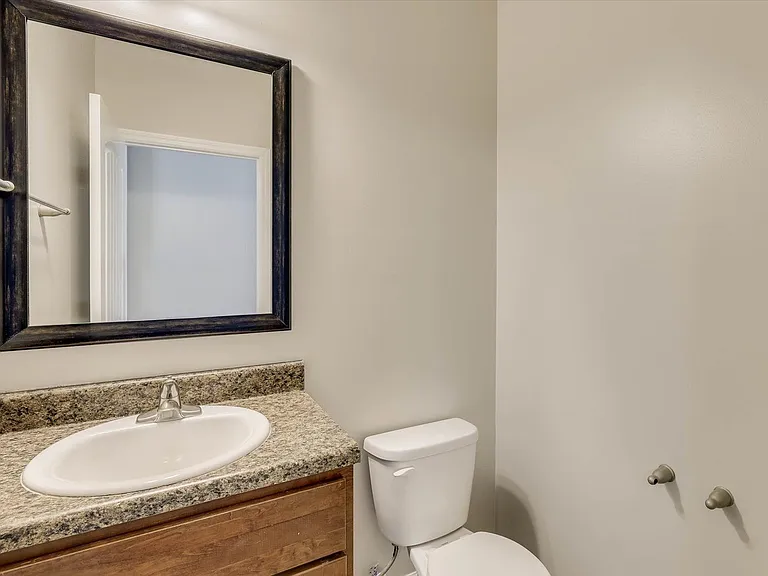 127 Radcliff Dr — Photo 26