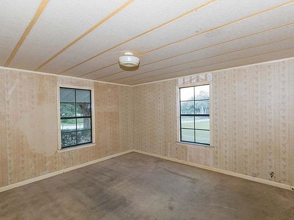 5th image of 4115 Frances Ann Ct