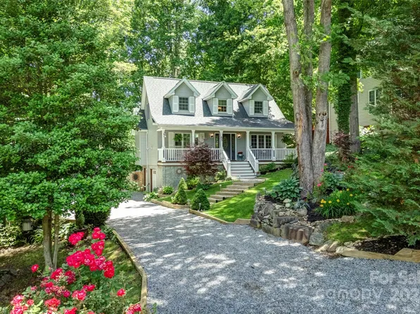 65 Mountain Site Ln, Asheville, NC 28803