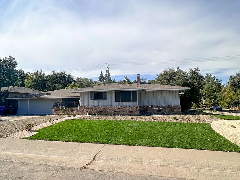4700 Winding Way — Photo 20