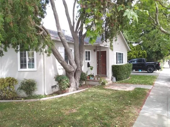 901 15th Ave, Redwood City, CA 94063