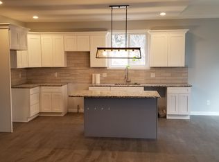 2150 Walnut Rd, Auburn Hills, MI 48326