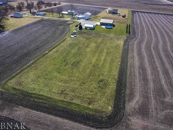 3rd image of 313 Iowa St