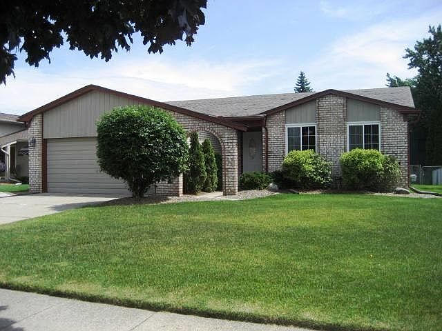 1st image of 13634 Biscayne Dr
