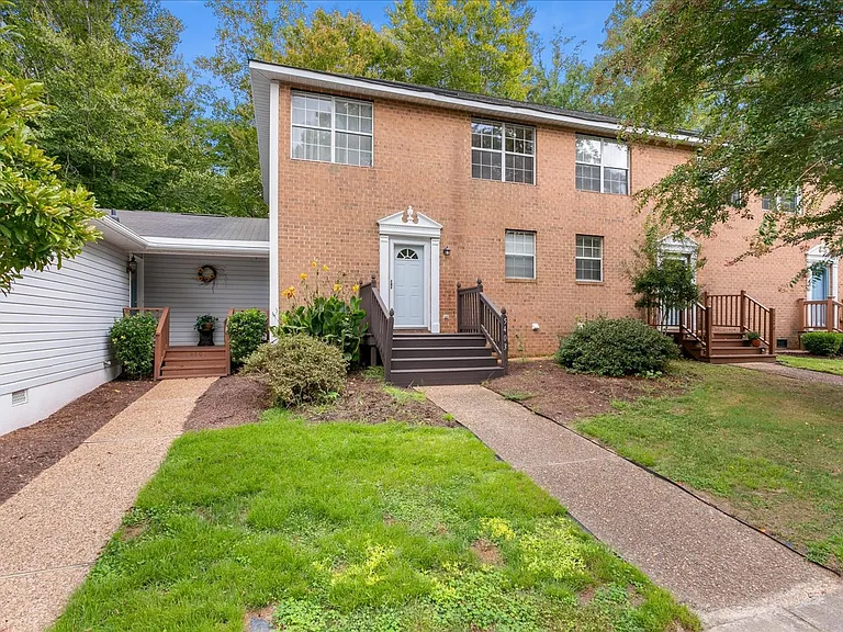 5403 Sasha Ct — Photo 2