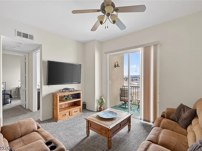 62 E Serene Ave #324 — Photo 5