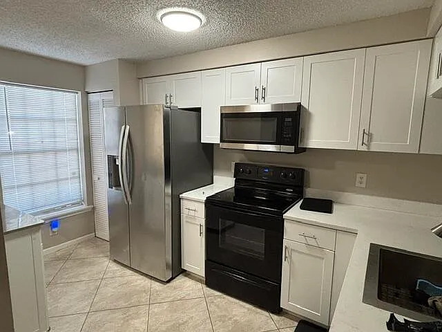 5380 Jubilee Way #200 — Photo 3