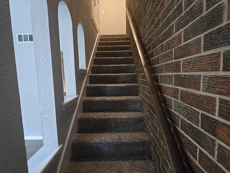 1303 Canterbury Blvd — Photo 13