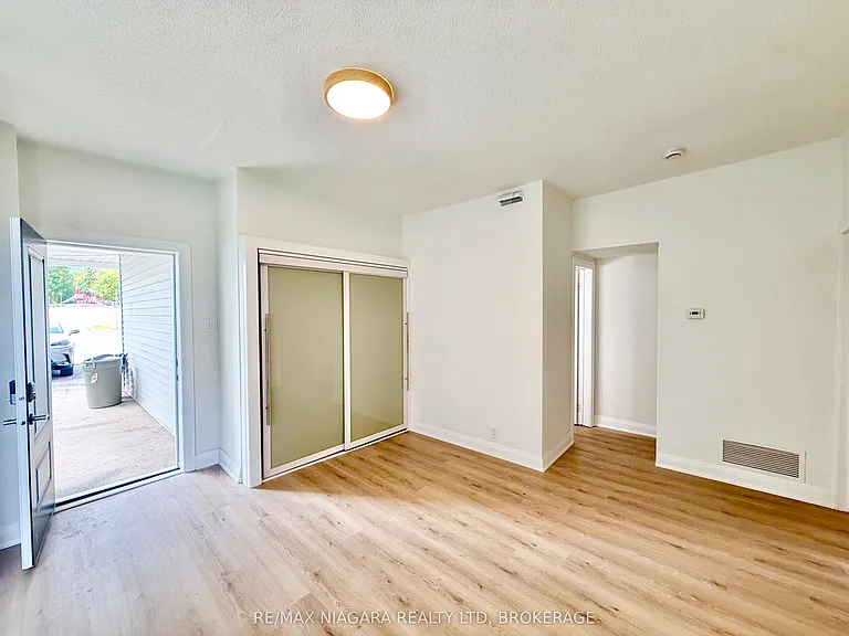 4674 Zimmerman Ave #3 — Photo 2