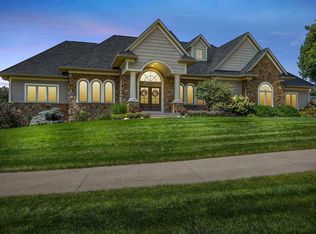170 Auburn East Ln, Coralville, IA 52241