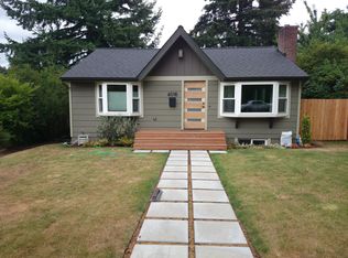 4018 48th Ave SW, Seattle, WA 98116