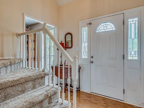 3rd image of 517 Deerfield Dr